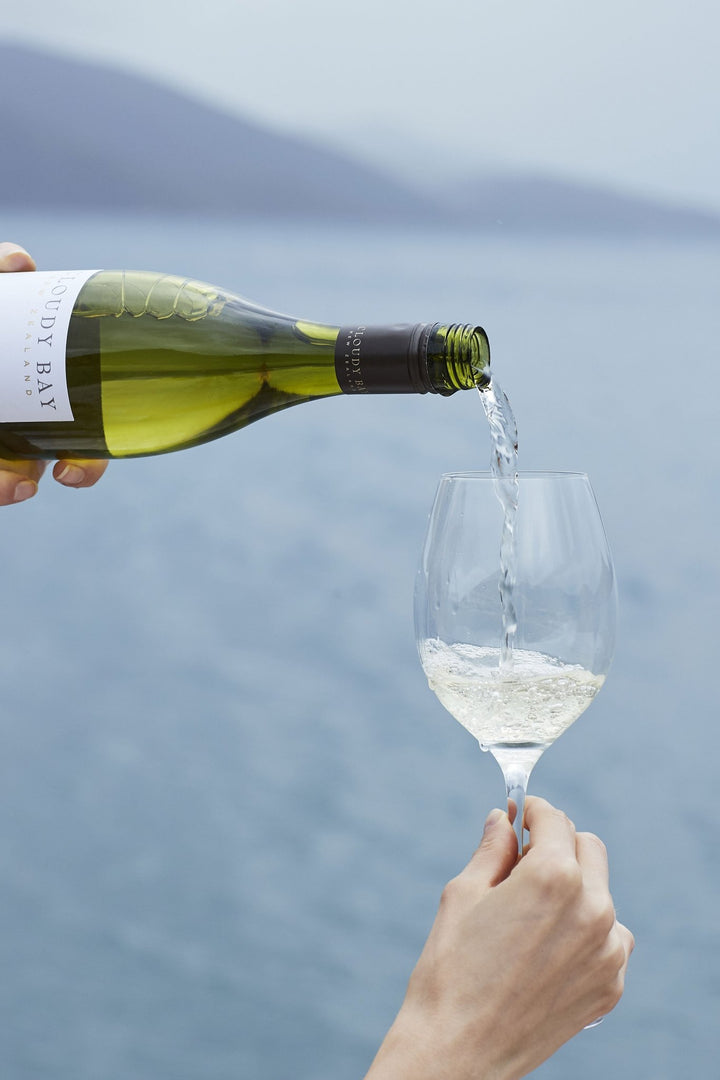 Buy Cloudy Bay Cloudy Bay Sauvignon Blanc (750mL) at Secret Bottle